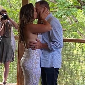 Meet your Posher, Jerra